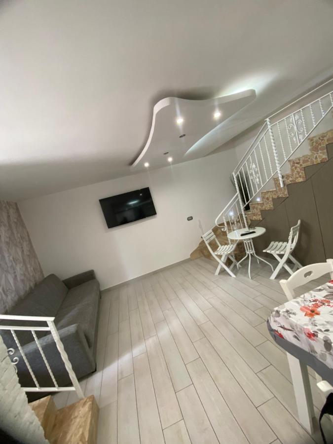 Daly Home Intero Appartamento Mugnano di Napoli Exteriör bild