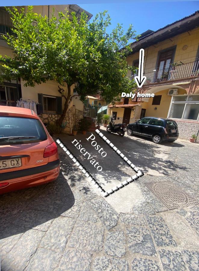 Daly Home Intero Appartamento Mugnano di Napoli Exteriör bild