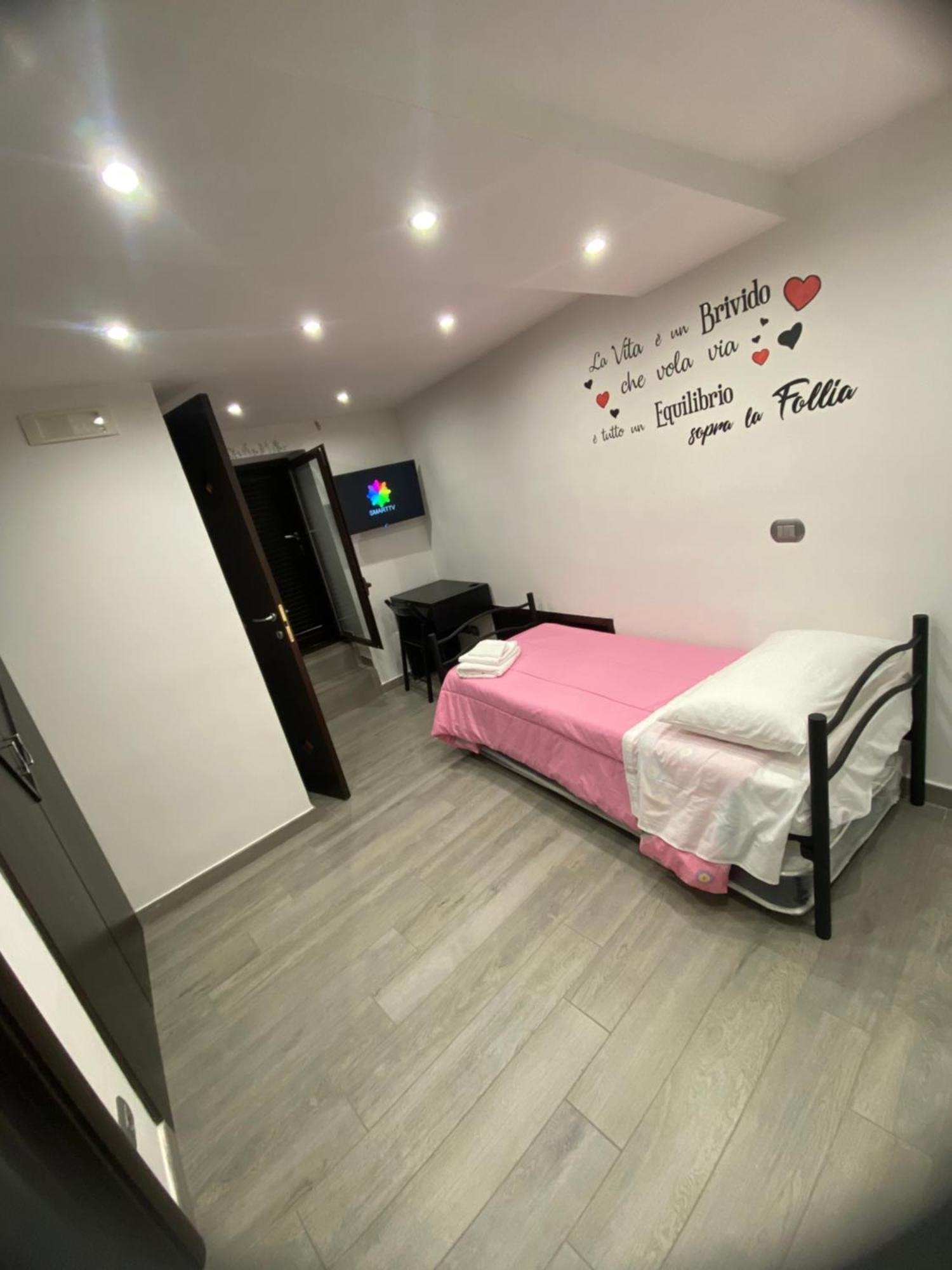Daly Home Intero Appartamento Mugnano di Napoli Exteriör bild